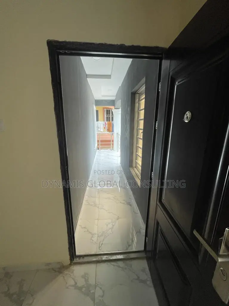 Furnished 4bdrm Duplex in Gateway Zone Estate, GRA Phase 1 for rent