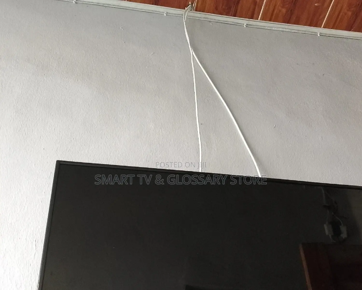 65 Inches Samsung Smart Tv Netflix, Facebook, Youtube