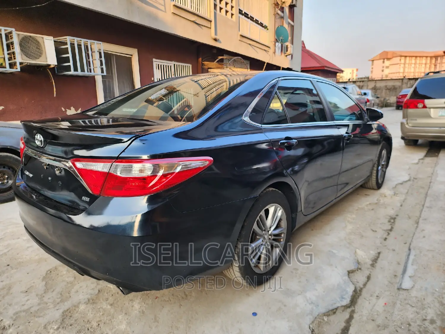 Toyota Camry SE 4dr Sedan (2.5L 4cyl 6A) 2015 Blue