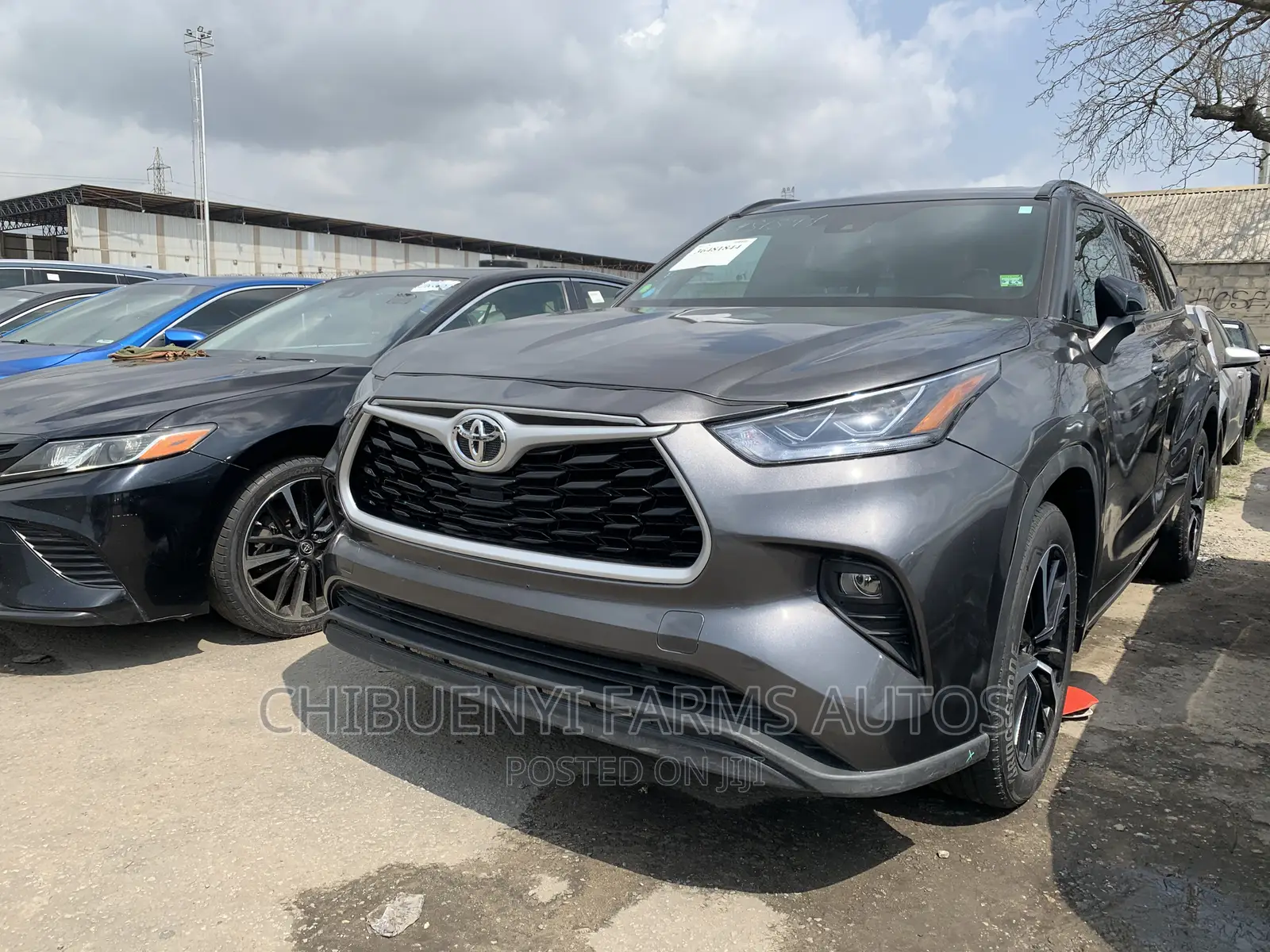 Toyota Highlander XSE 2022 Gray