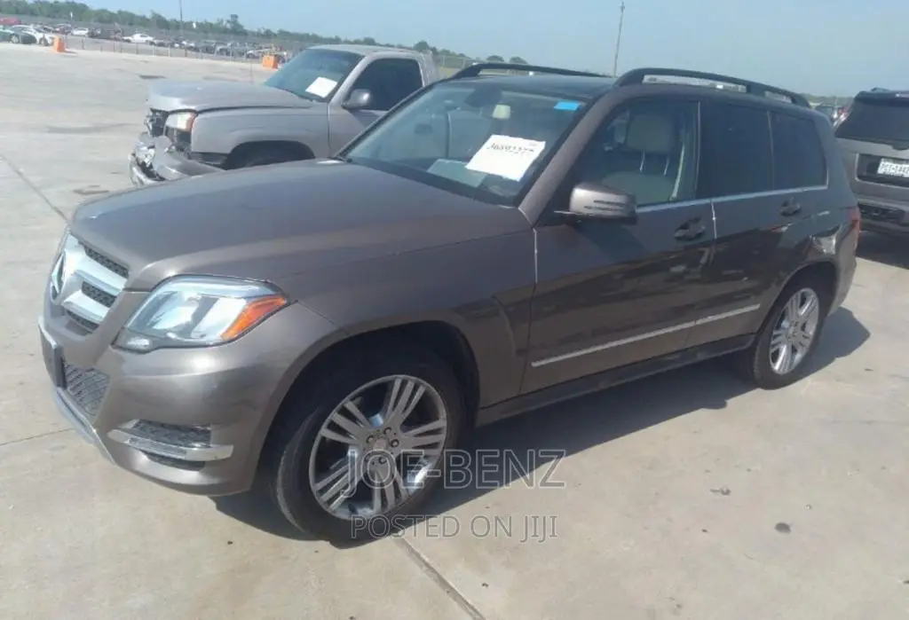 GLK350 2014 Front and Back Bumper Replacement