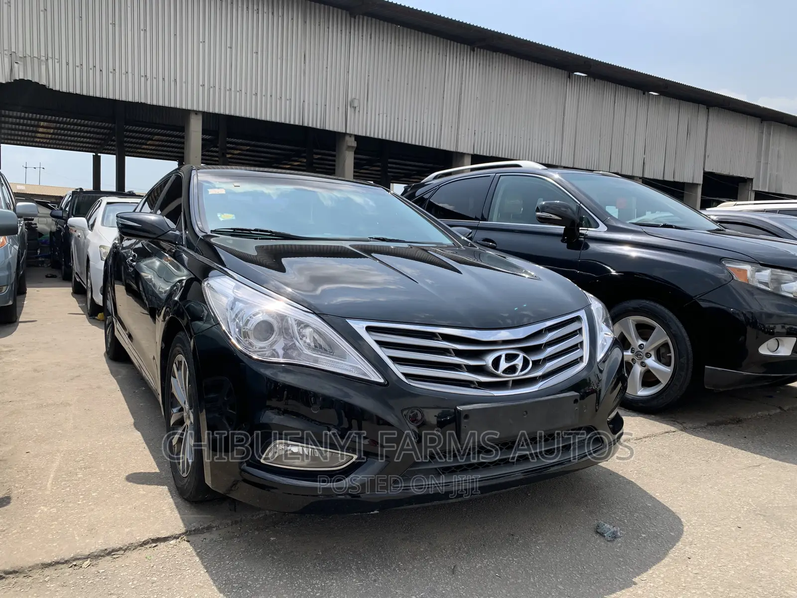 Hyundai Grandeur 2011 Matt Black