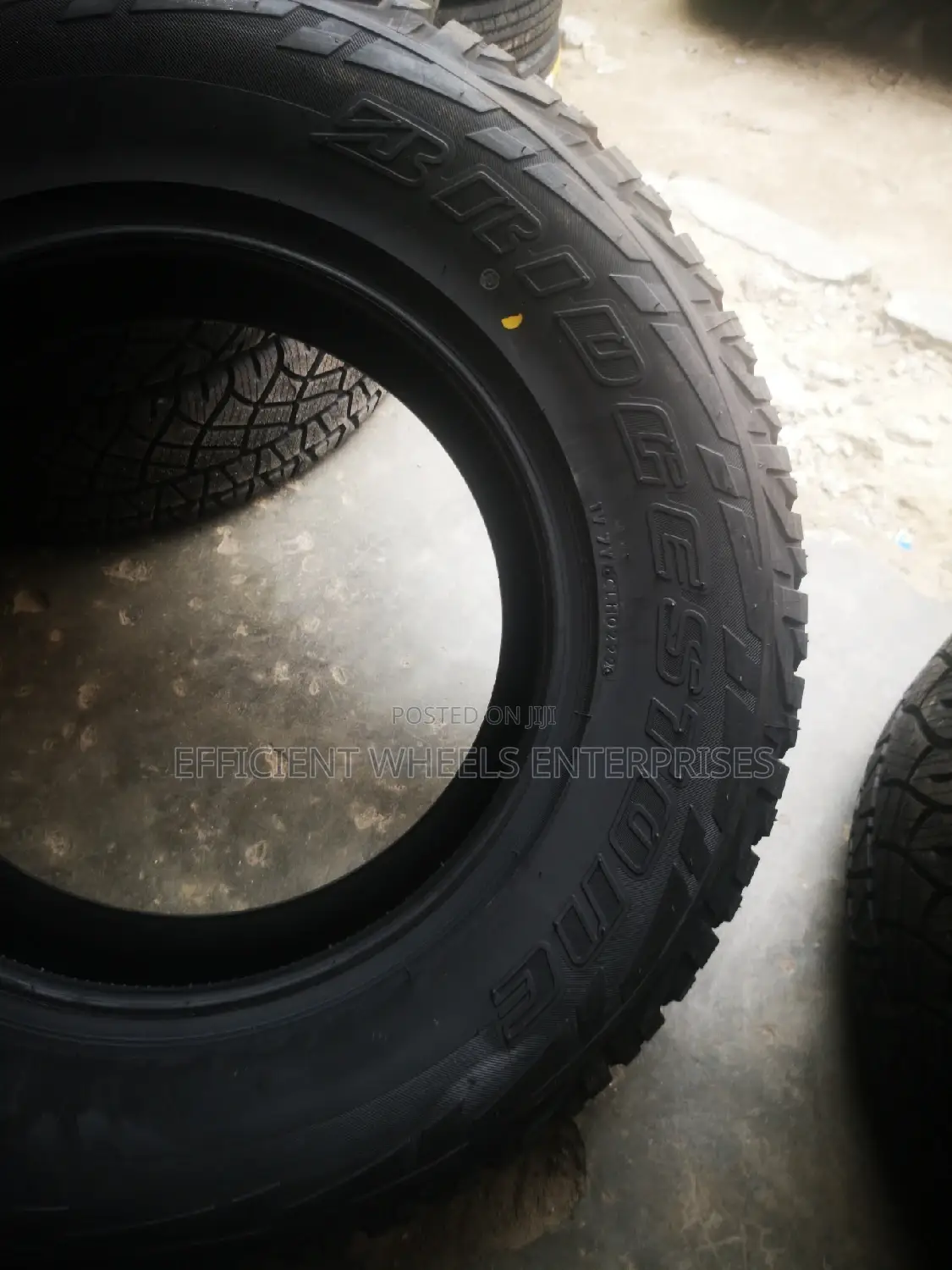265/65r17 Bridgestone