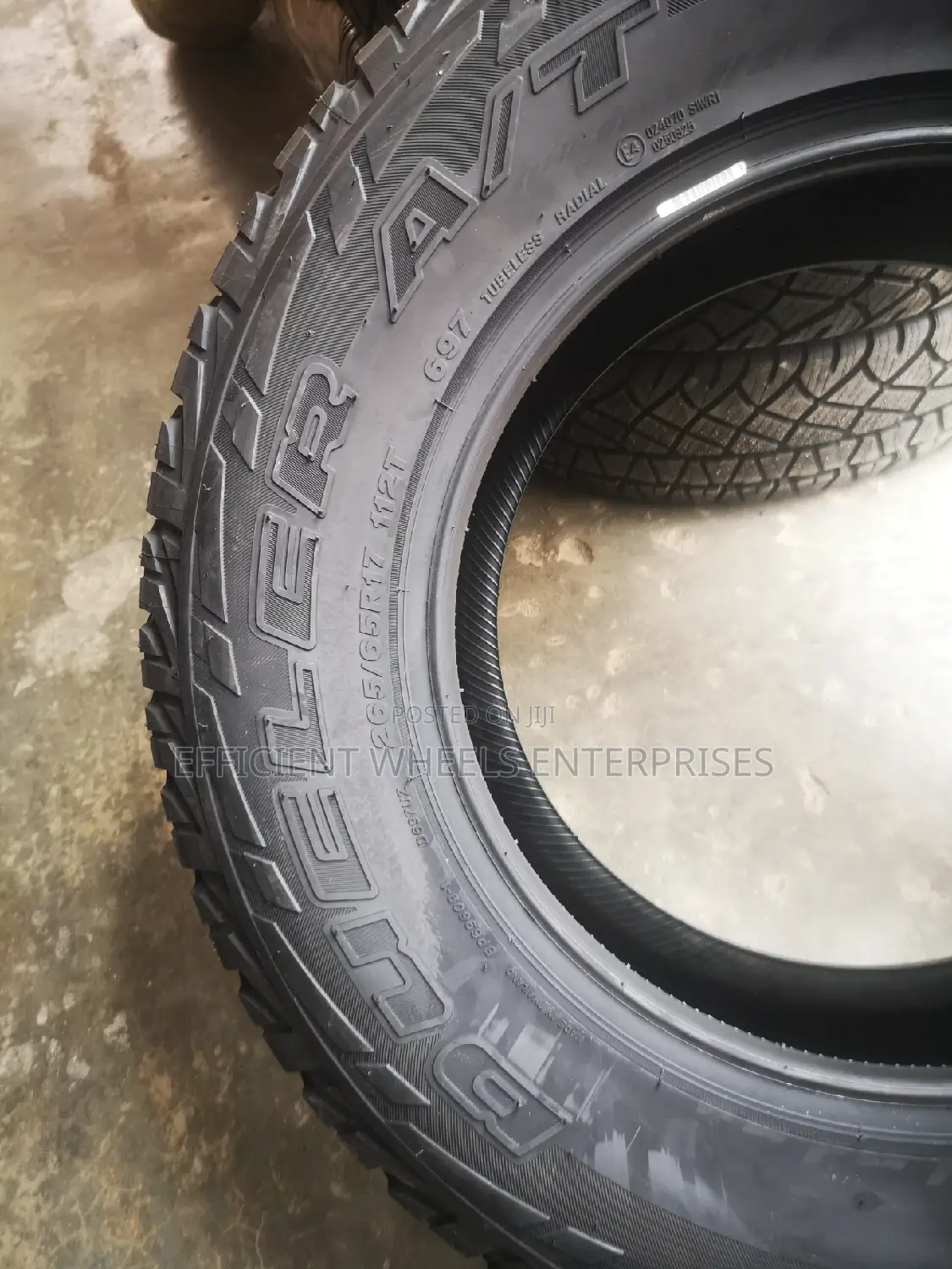 265/65r17 Bridgestone