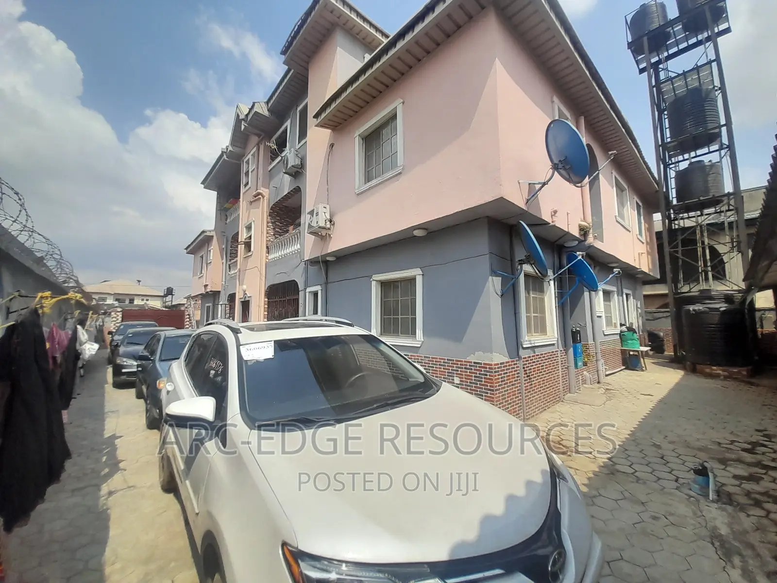 2bdrm Block of Flats in Ago Palace for sale