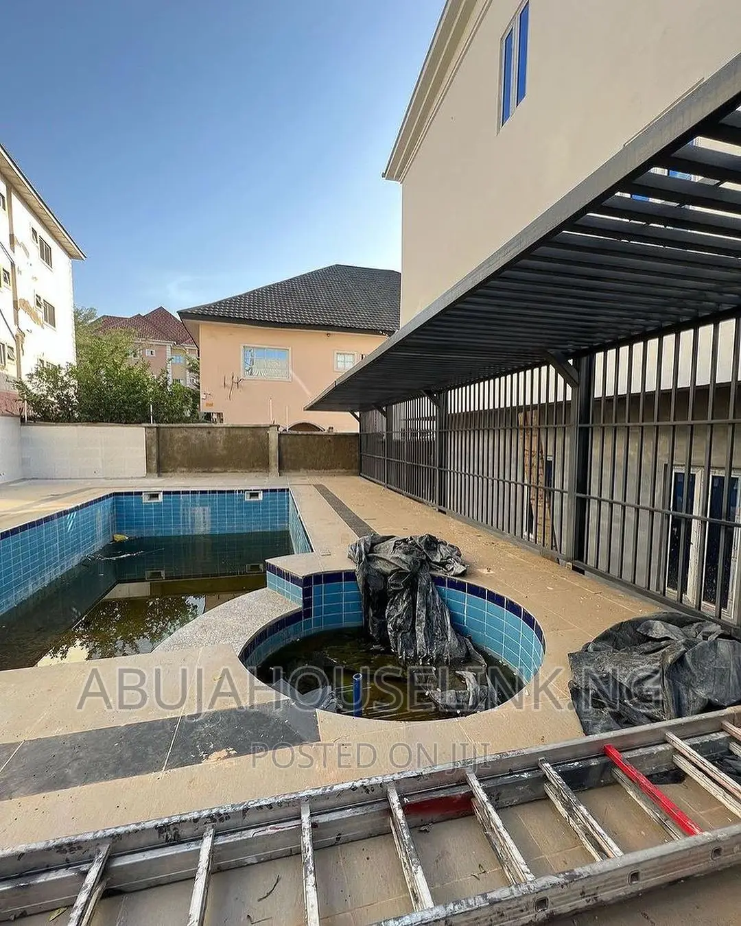 4bdrm Duplex in Utako Abuja for sale