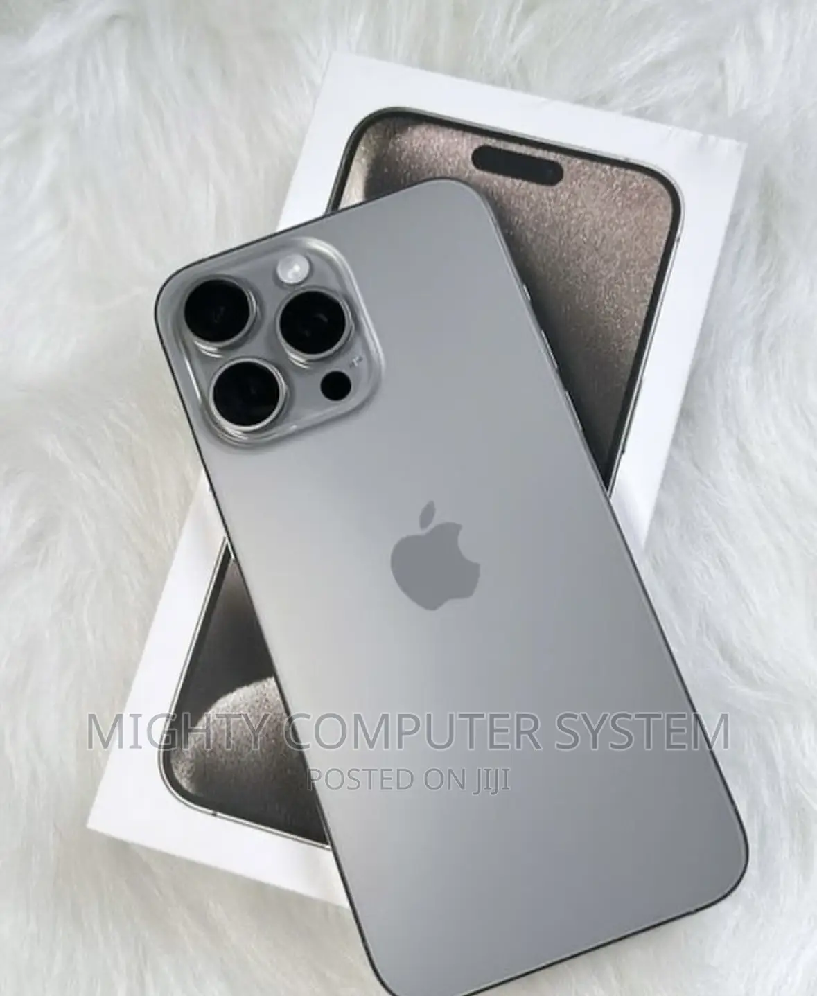 Apple iPhone 15 Pro Max 256 GB Silver