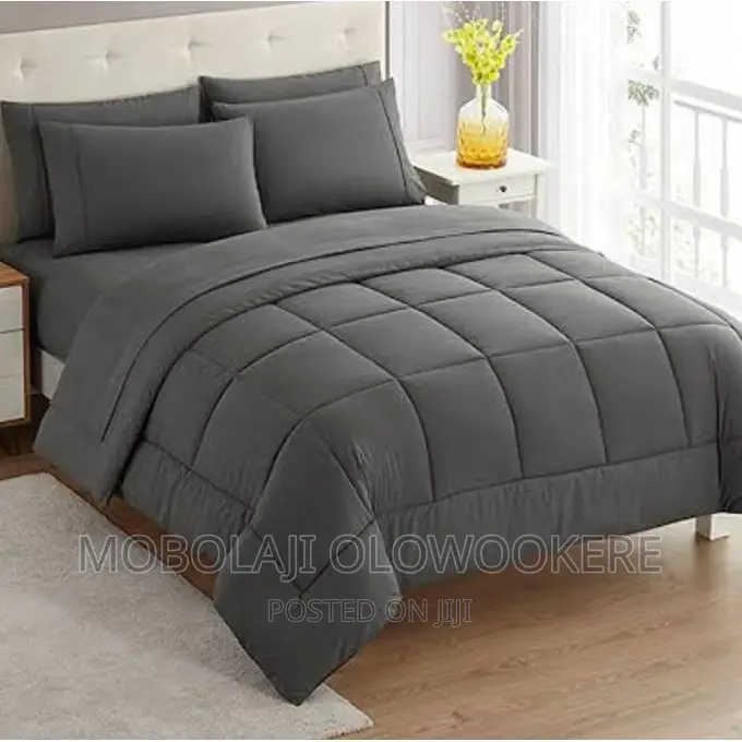 Mature Set of Duvet Bedsheets and Pillowcases-Grey