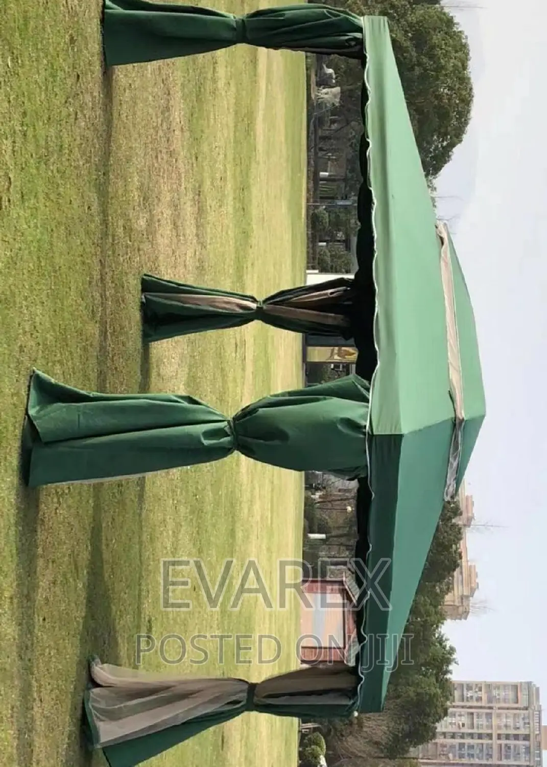 Luxury Green Canopy Tent. 9ft X 9ft.