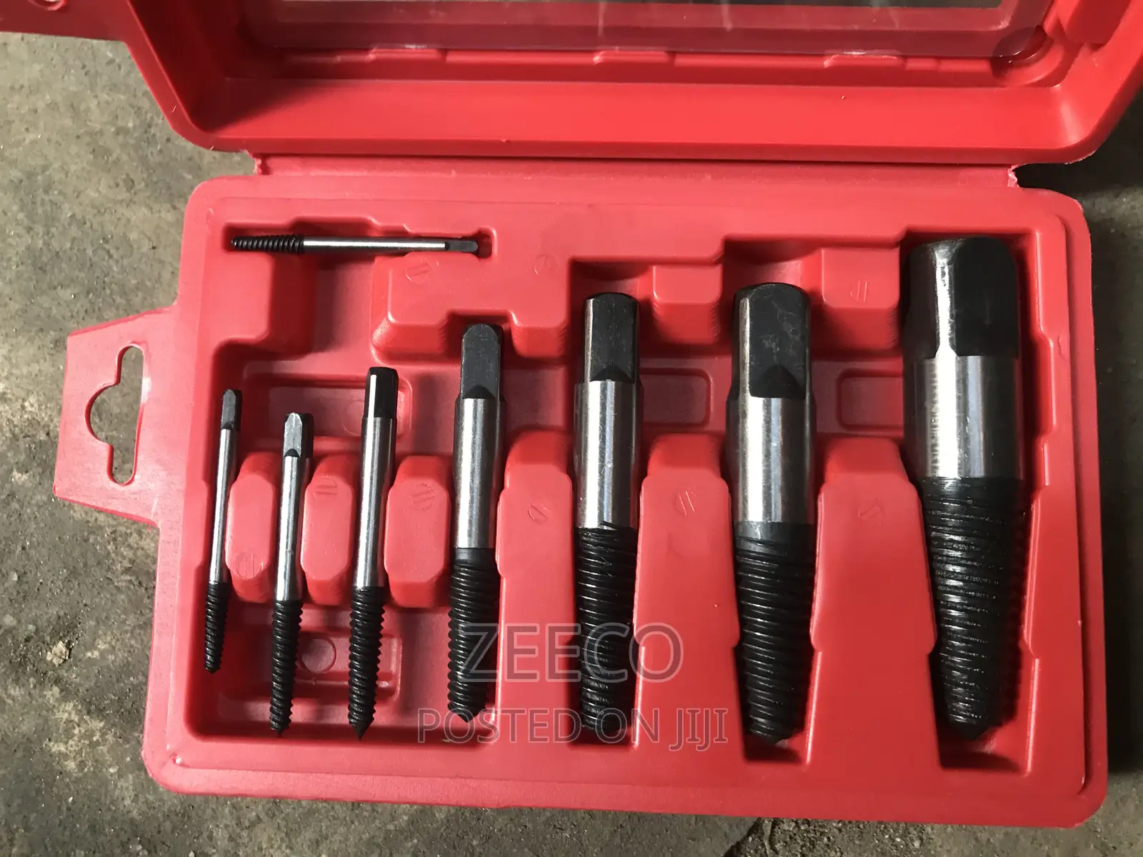 8 PCS Big Screw Extractor Set