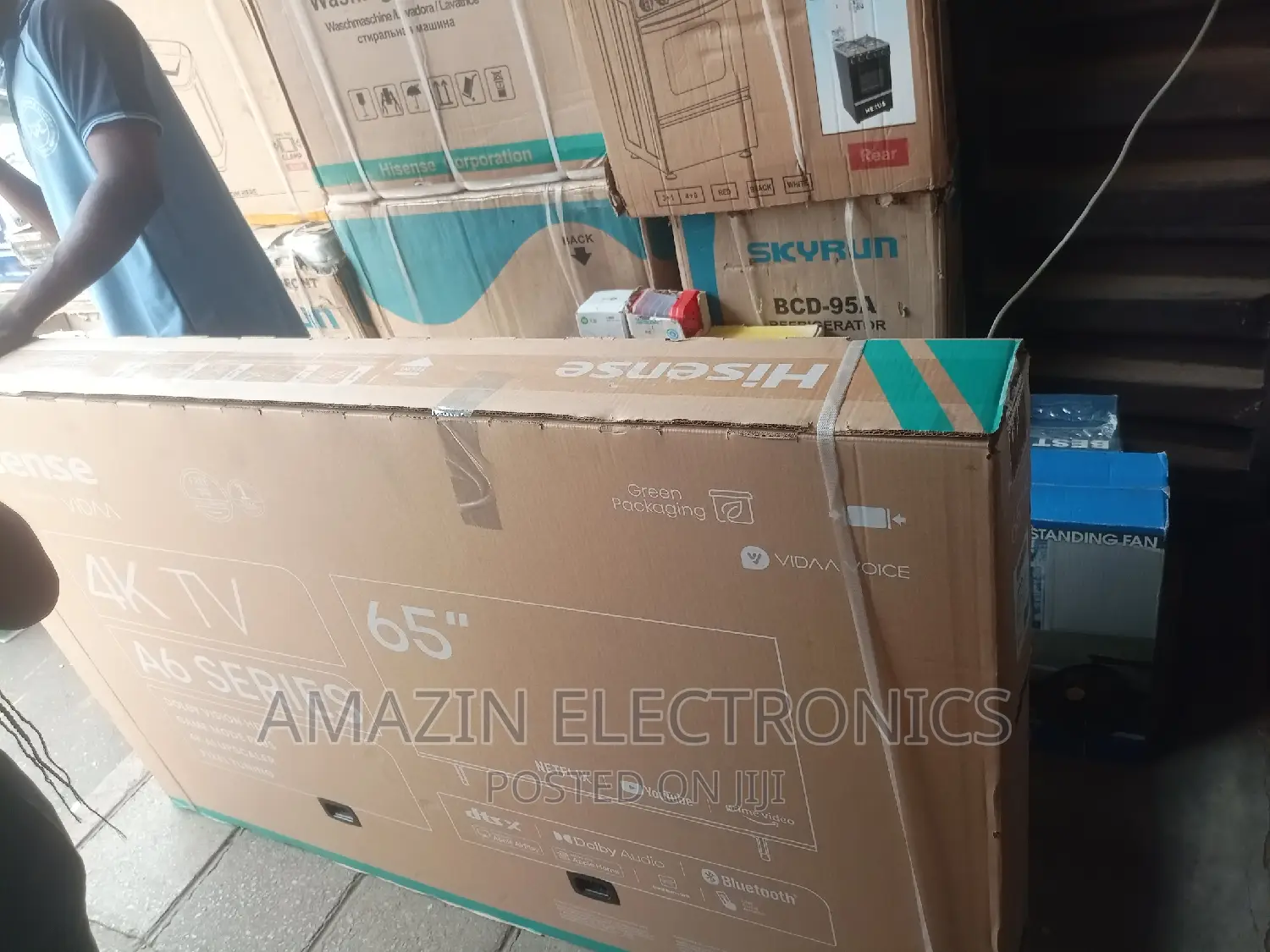 Hisense 65 Inches With 1yr Warranty