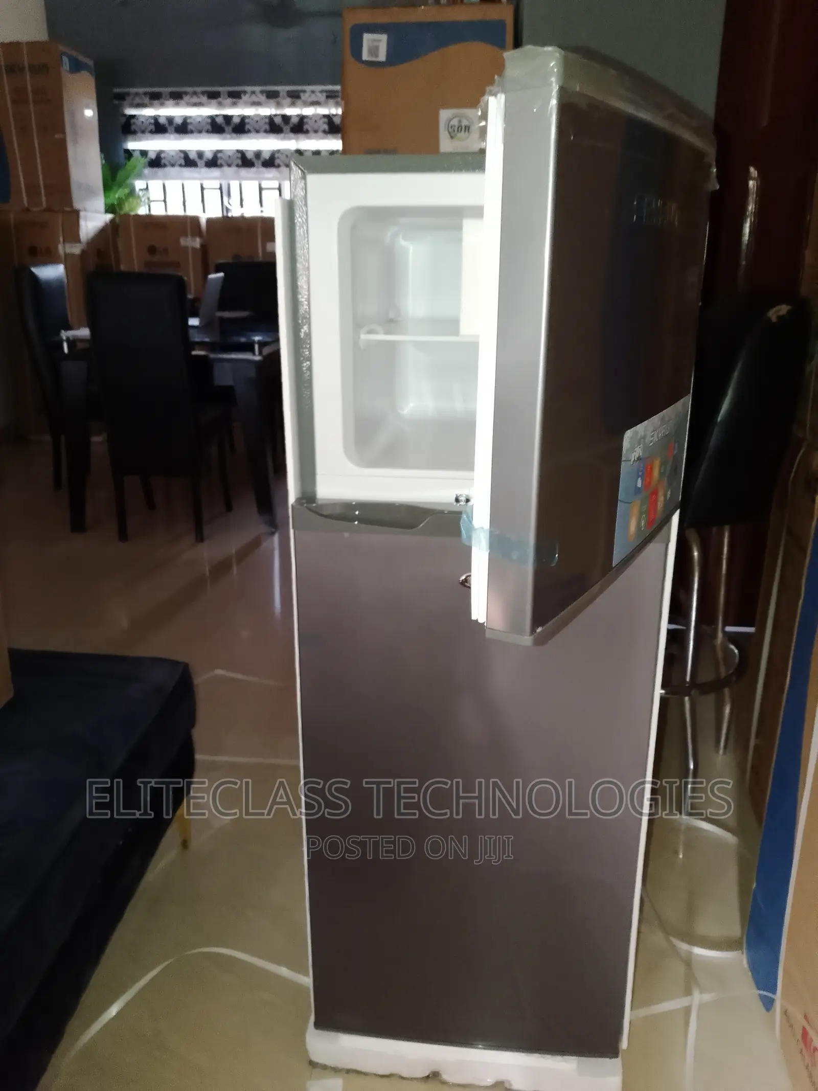 Skyrun BCD-138HC Refrigerator-Smart Frost Storage Basket