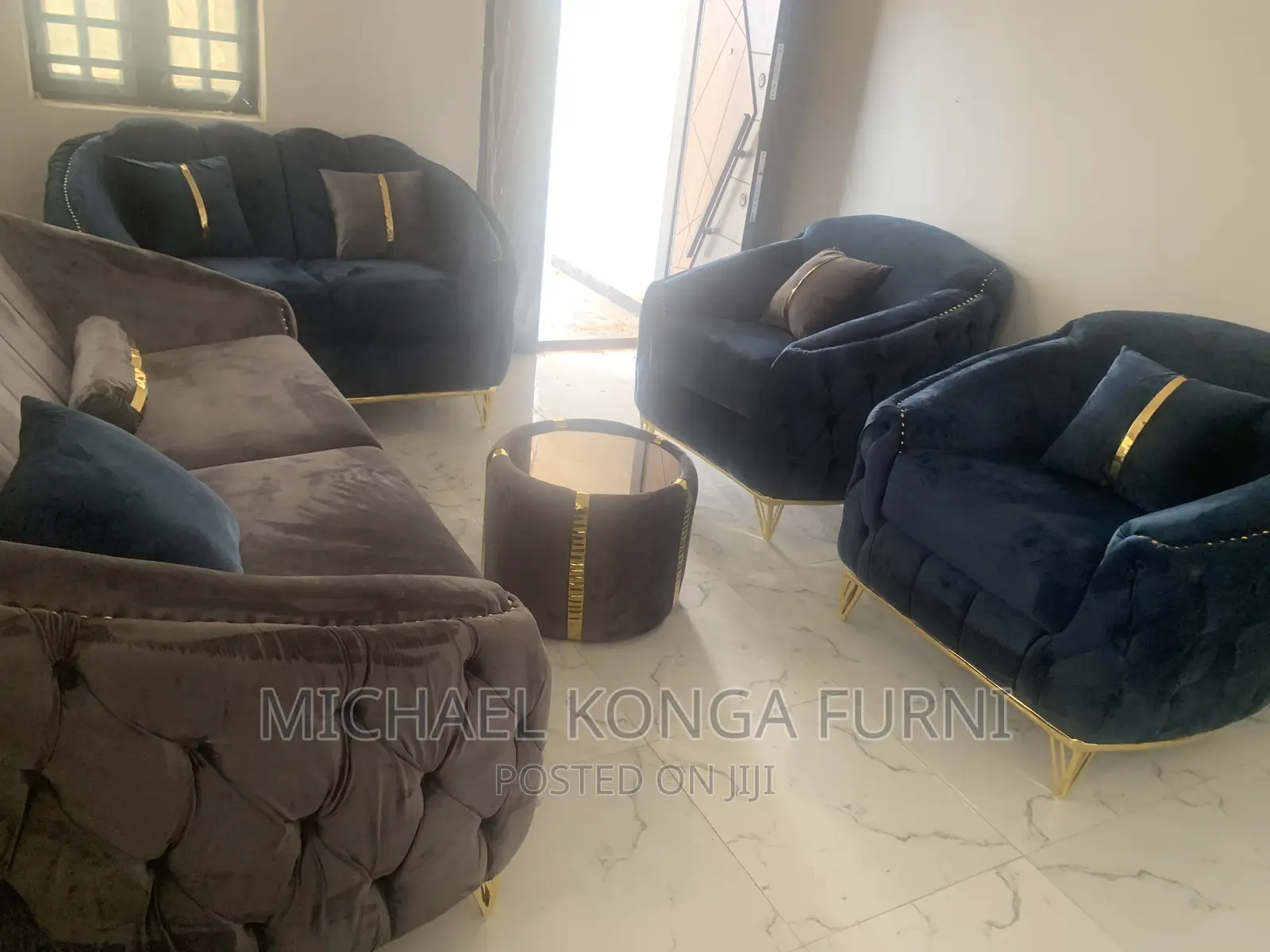 Luxurious 7 Seaters Sofa With Puff