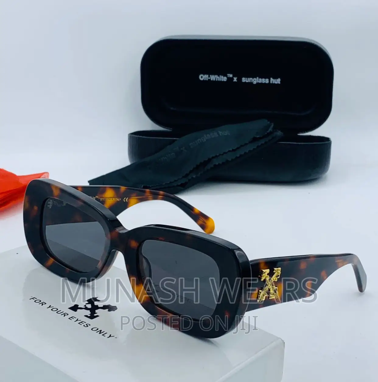 Luxury Offwhite Glasses Collections