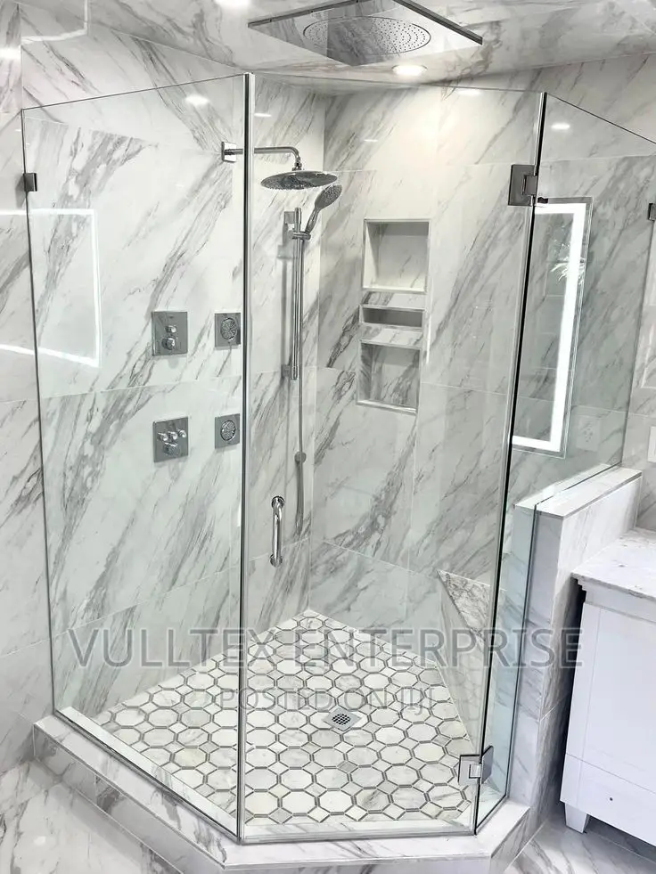 See Through Glass Shower Cubicle