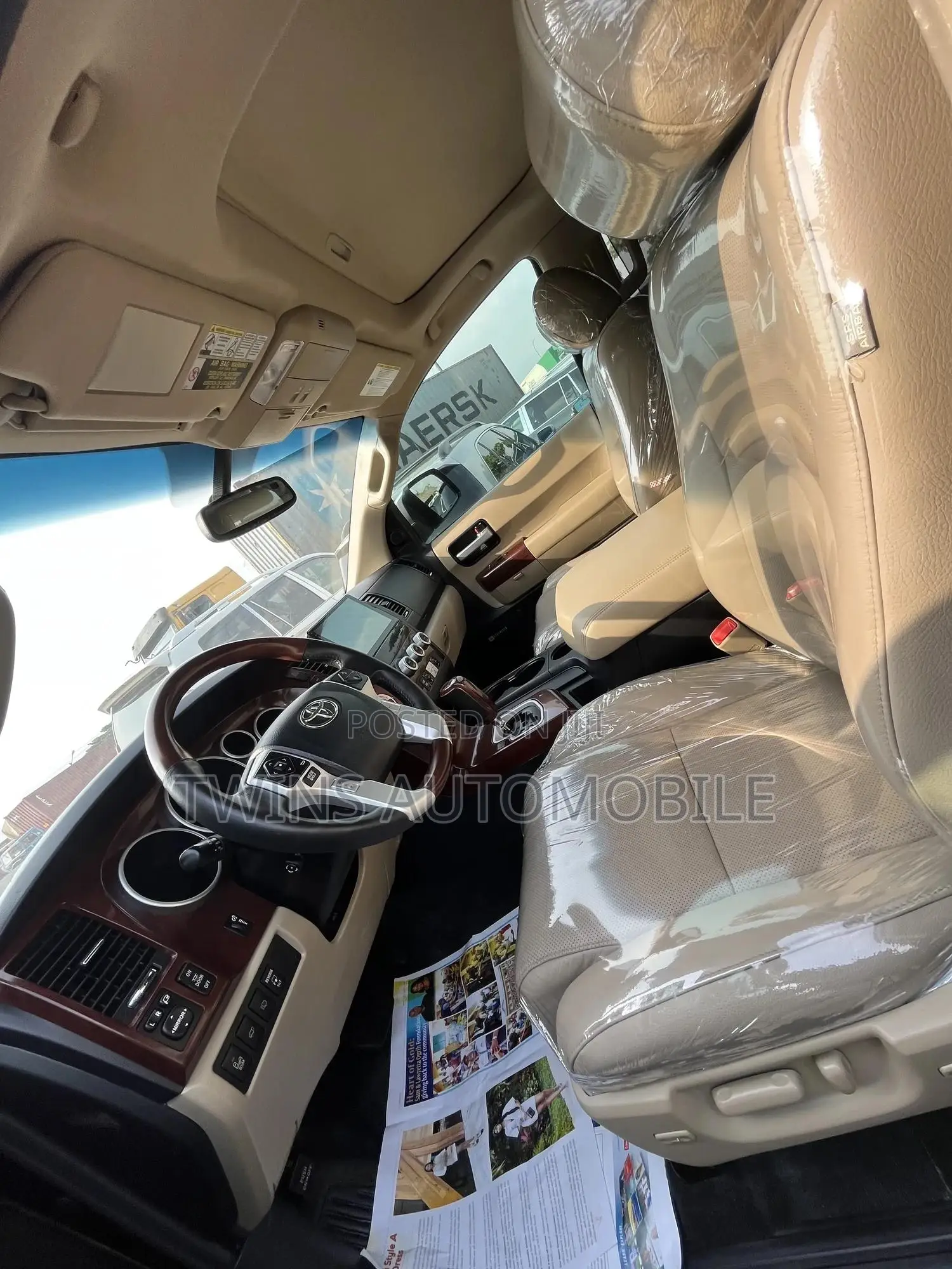 Toyota Sequoia Platinum 4x4 2018 Black