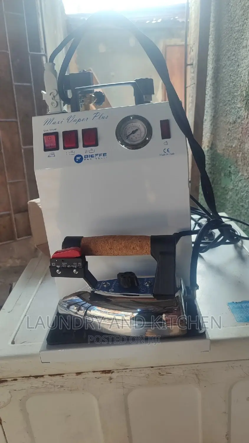 5liters Brand New Italian Industrial Steaming Iron