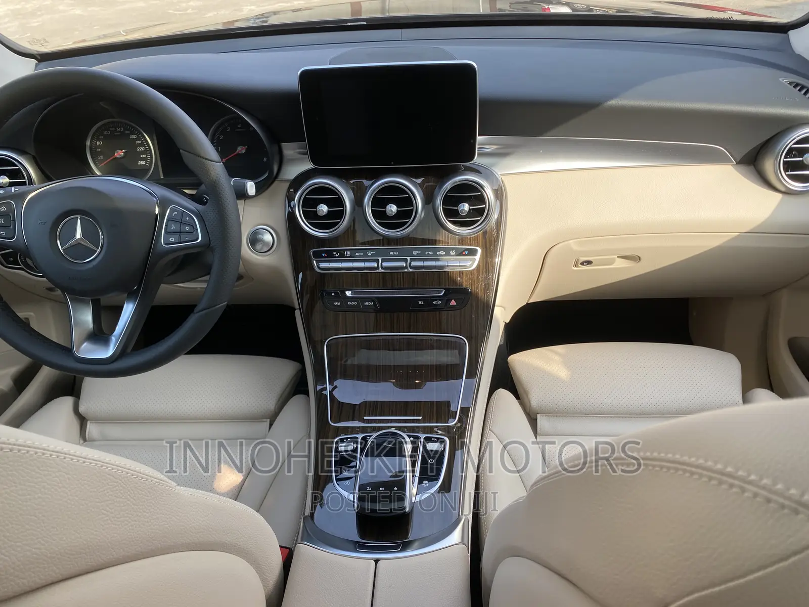 Mercedes-Benz GLC-Class 2018 Brown