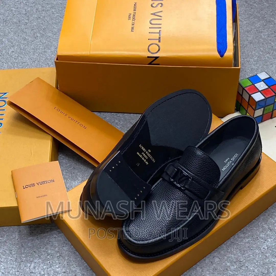 Italian Leather Louis Vuitton Shoe