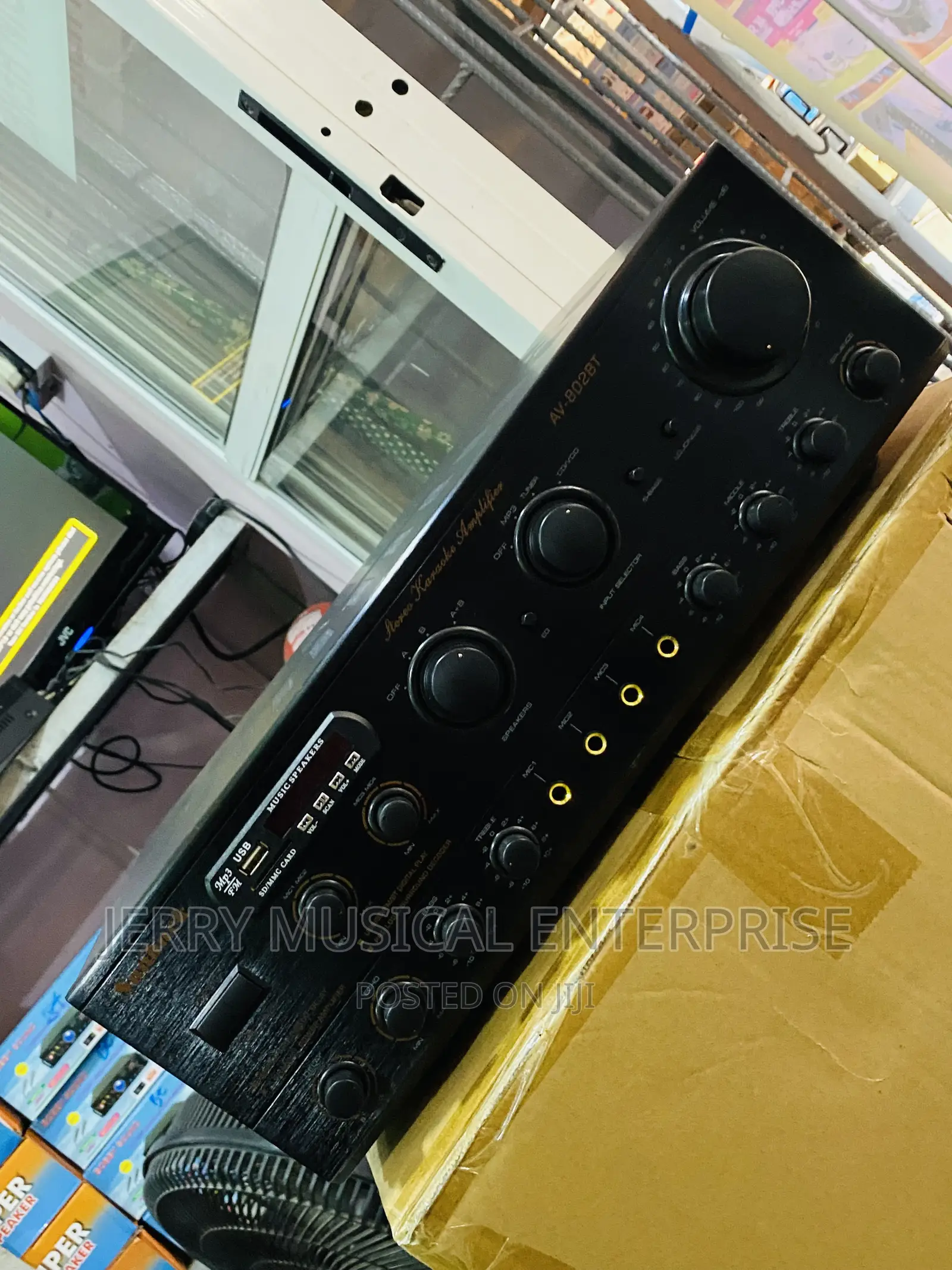 Sunbuck Powered Amplifier for Ceiling/Pop Speakers 1200watts
