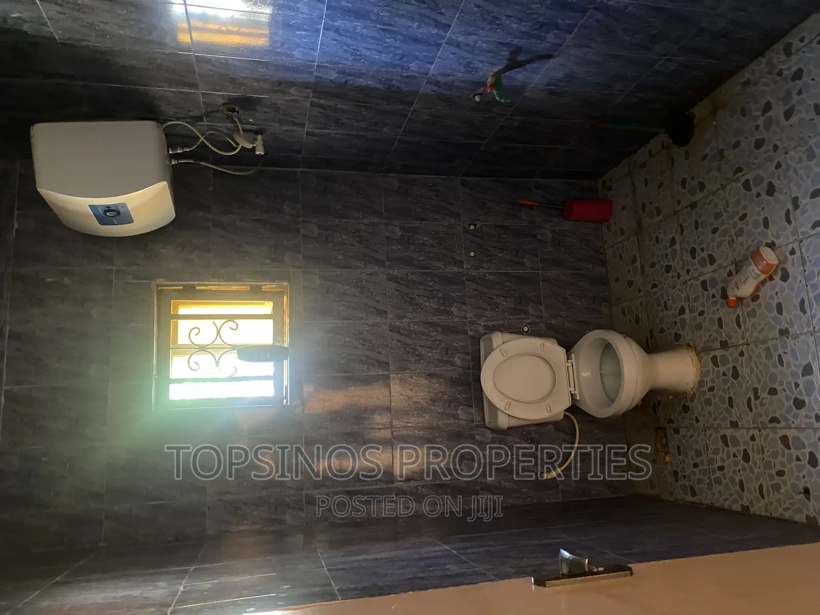 2bdrm Block of Flats in Dawaki for rent