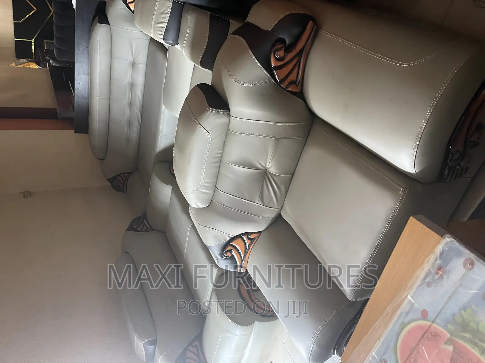Complete Set of Chair