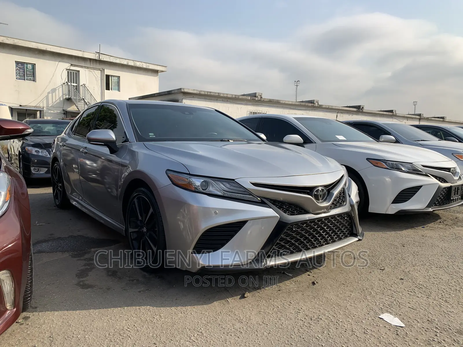 Toyota Camry 2018 Silver
