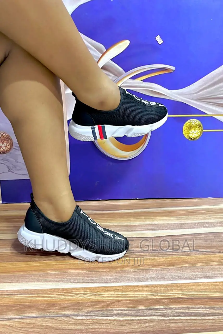 Tommy Hilfiger Slip on Sneakers Shoes