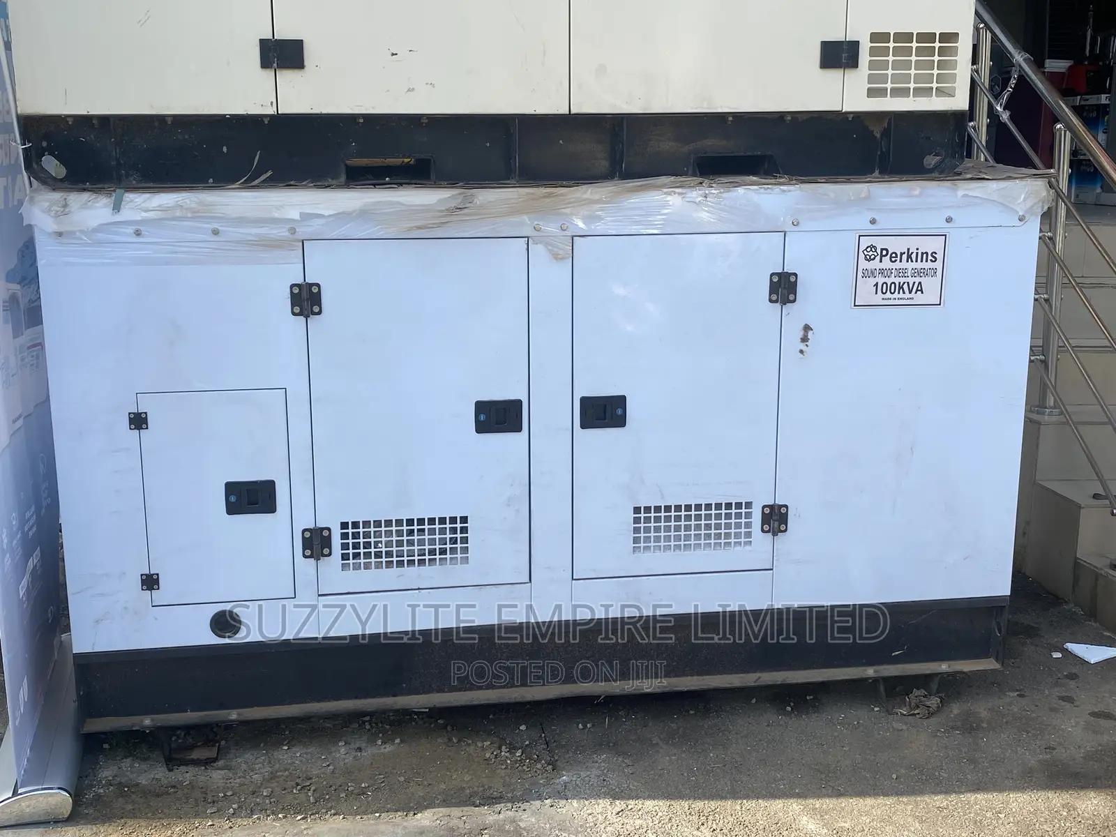 Top Class Perkins 100kva Soundproof Generator