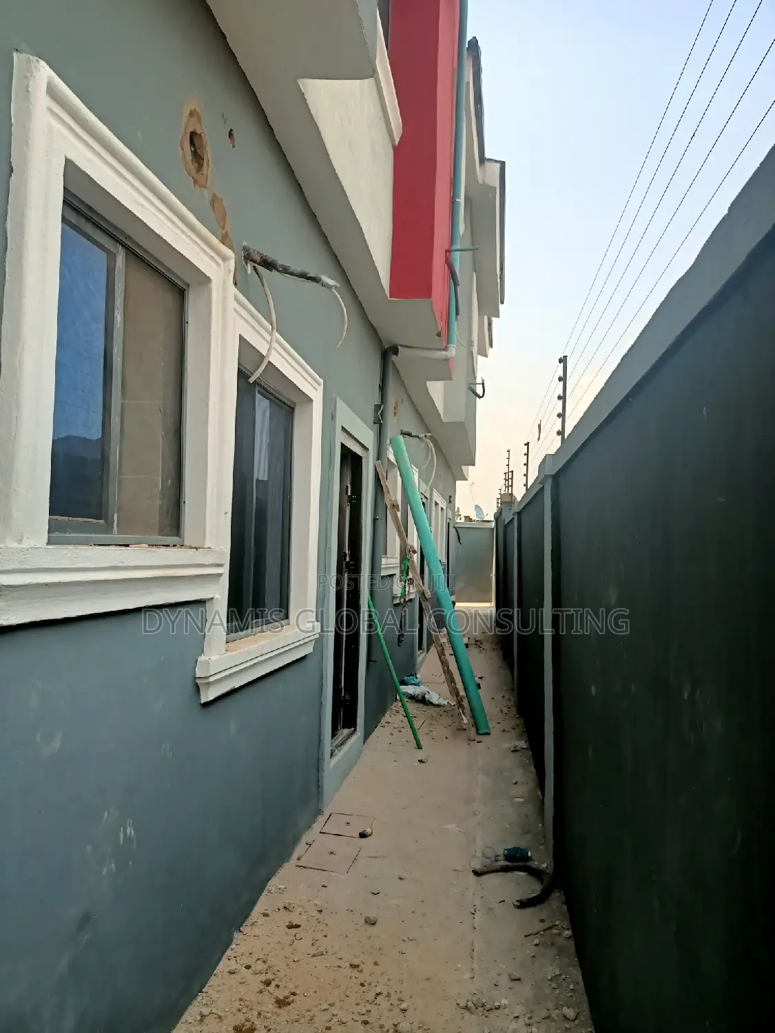 Furnished 1bdrm Townhouse/Terrace in Wilmer Close. Magodo.
