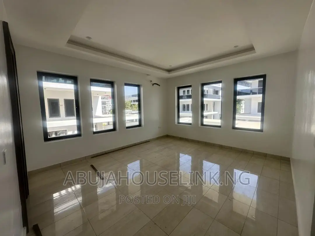 5bdrm Duplex in Katampe Extension for sale