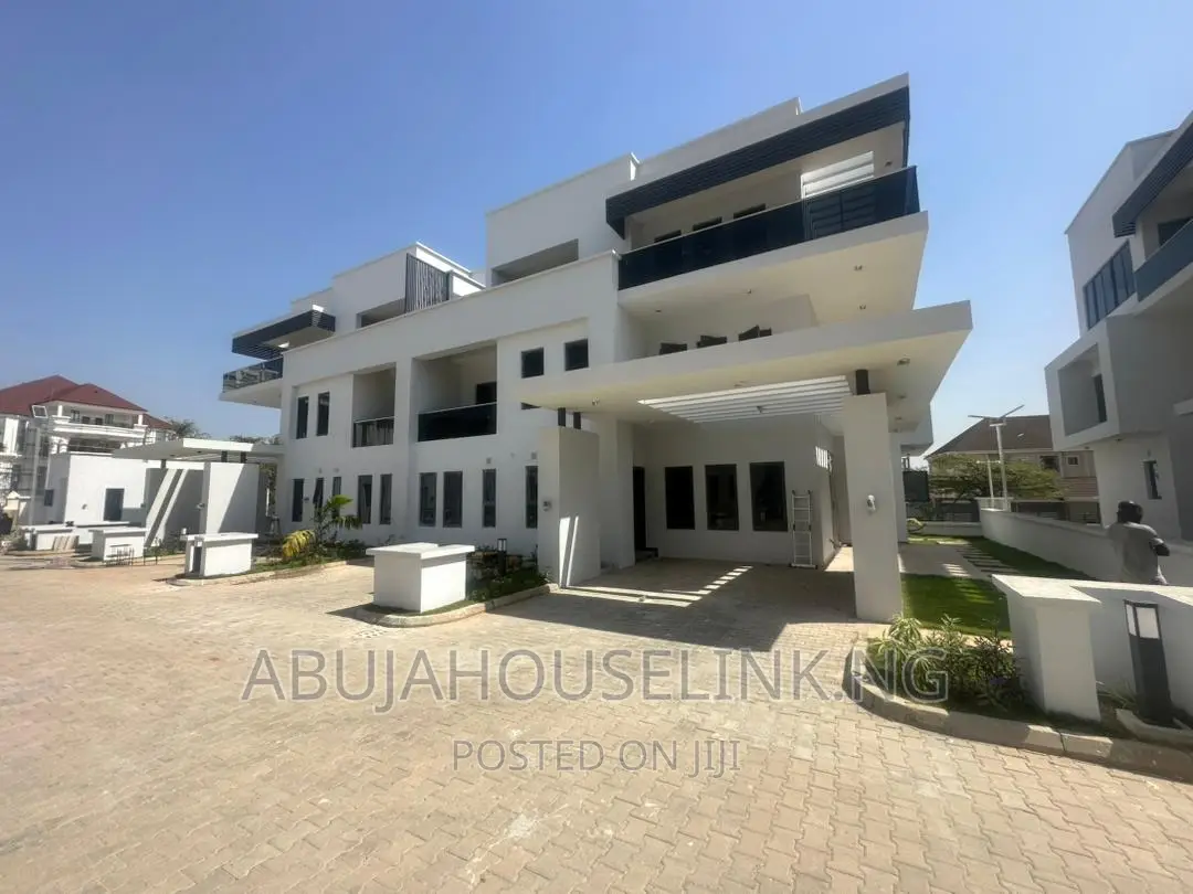 5bdrm Duplex in Katampe Extension for sale