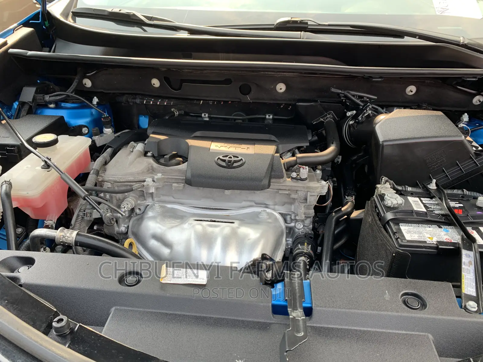 Toyota RAV4 2019 Blue