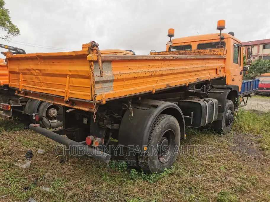 Man Diesel 1994 Orange