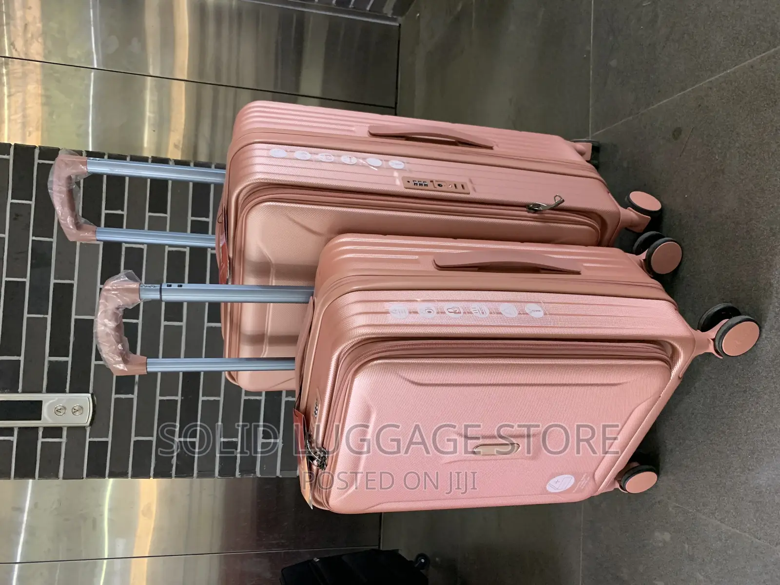 Set of 2 Luggage Box