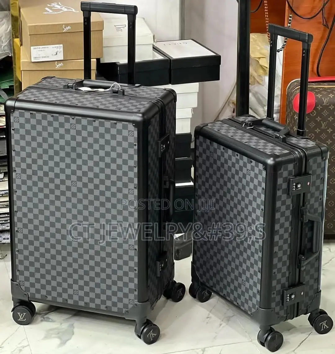 Nice Louis Vuitton × Gucci Traveling Box in Medium Cabin