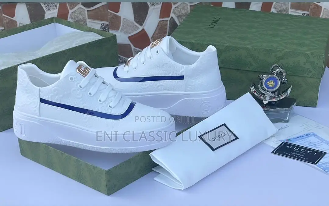 Super High Quality Designer Luxury Sneakers Gucci Available