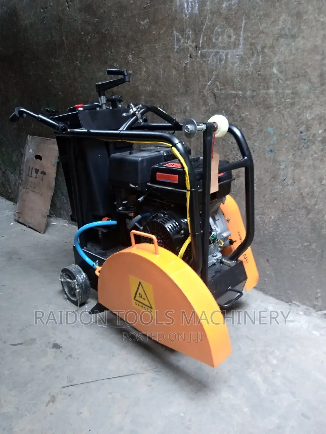 Asphalt Concrete Cutter Machine 20"