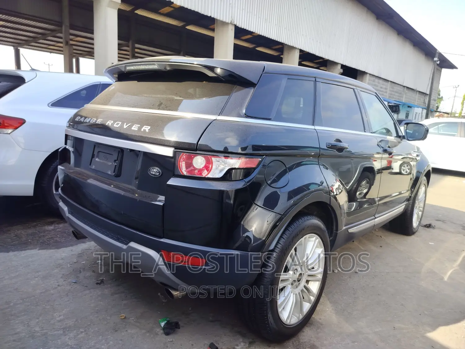 Land Rover Range Rover Evoque SE 5dr 4x4 (2.0L 4cyl 9A) 2016 Black