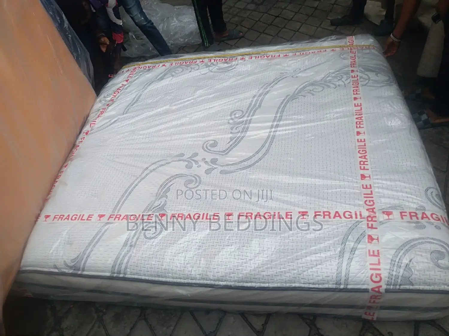 Order for Your Hybrid USA Mattress and Get 1 Fiber Pillow