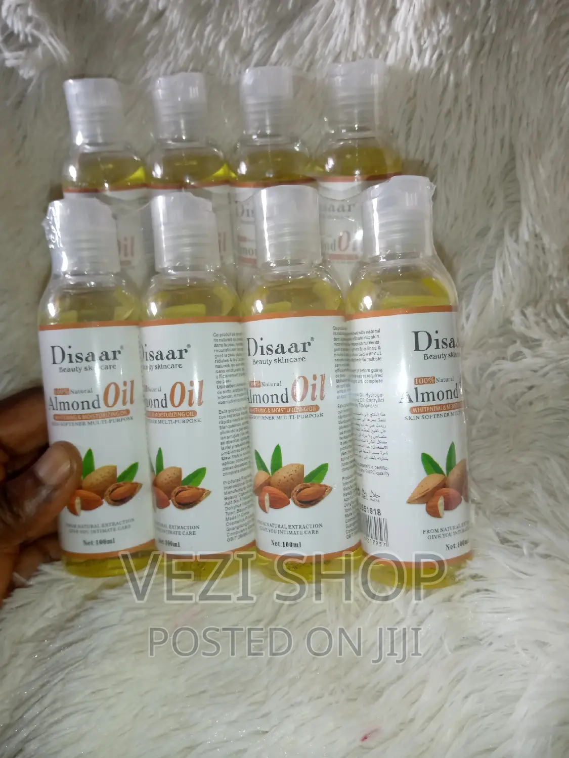 Almond Moisturizing Whitening Oil