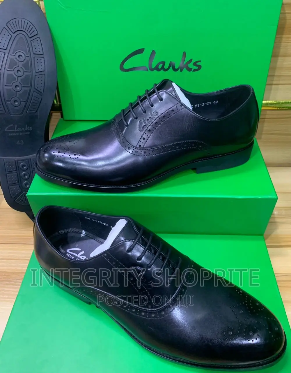 Clarks Exotic Corporate Shoe - Black