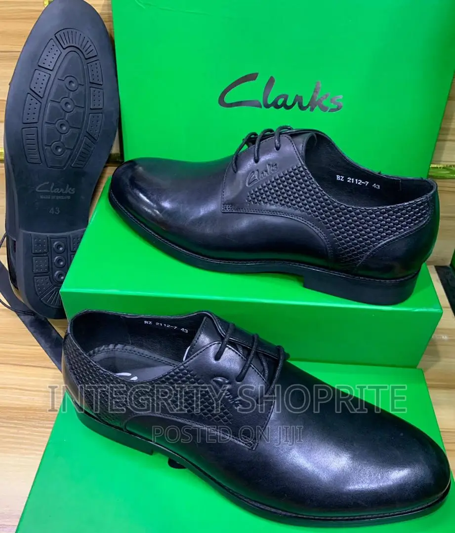Clarks Exotic Corporate Shoe - Black