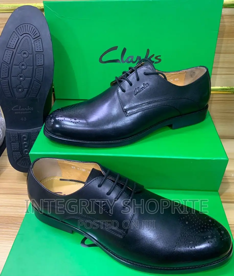 Clarks Exotic Corporate Shoe - Black