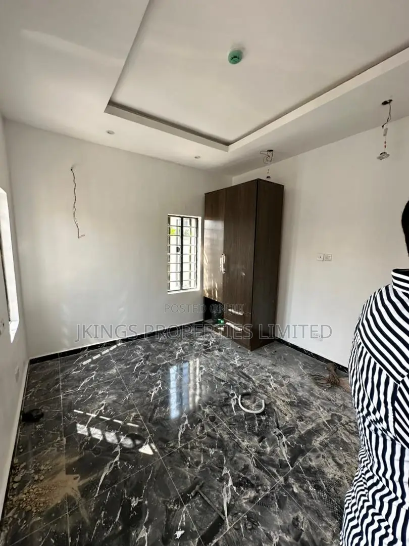 2bdrm Bungalow in Estate, Gbagada for rent