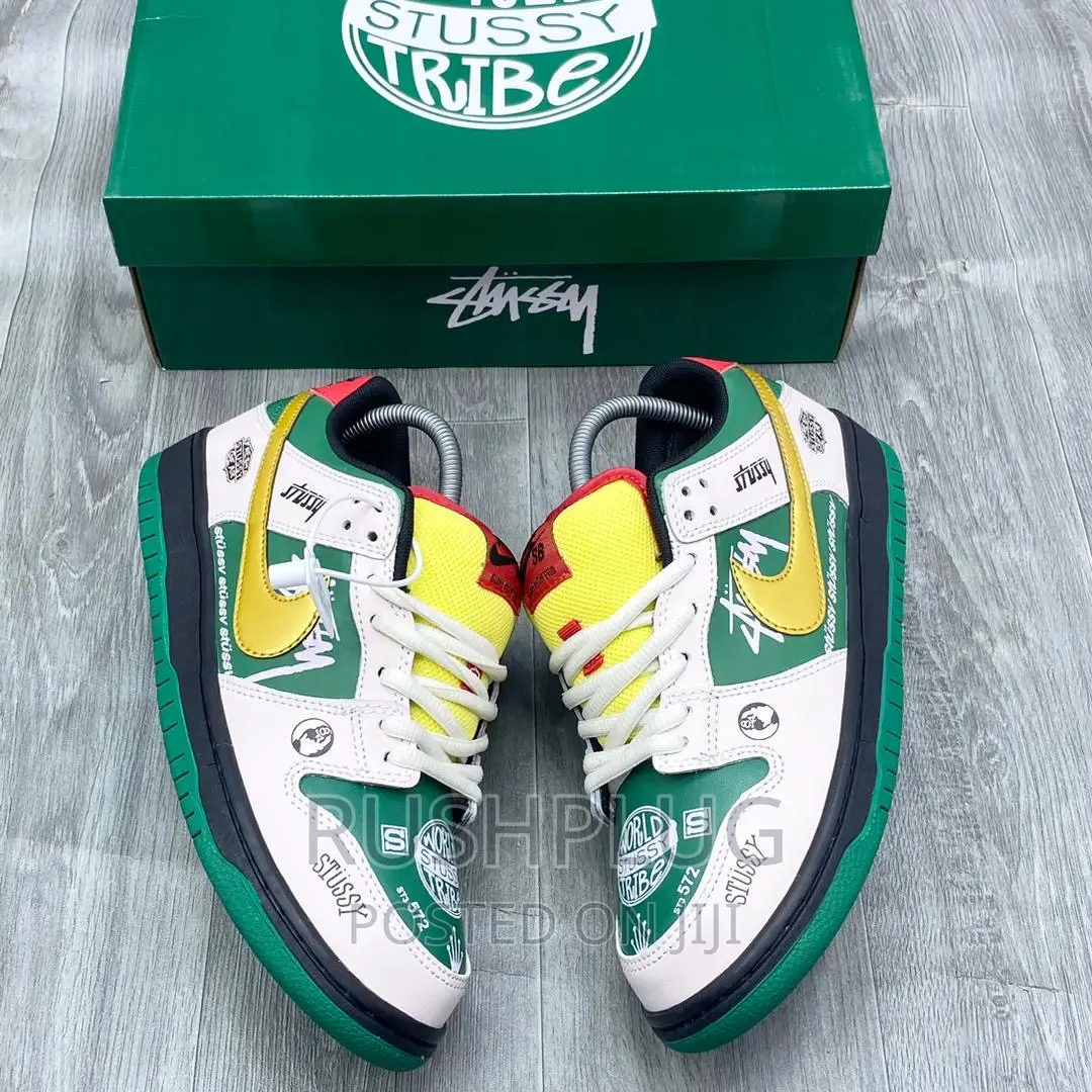 Nike Sb Dunk Low Pro X World Stussy Tribe Sneakers