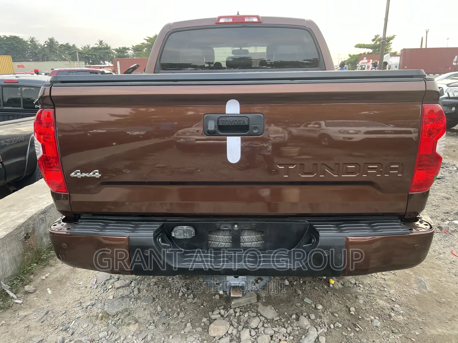 Toyota Tundra 2018 Brown
