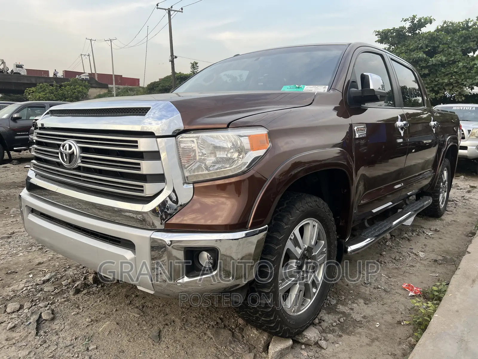 Toyota Tundra 2018 Brown