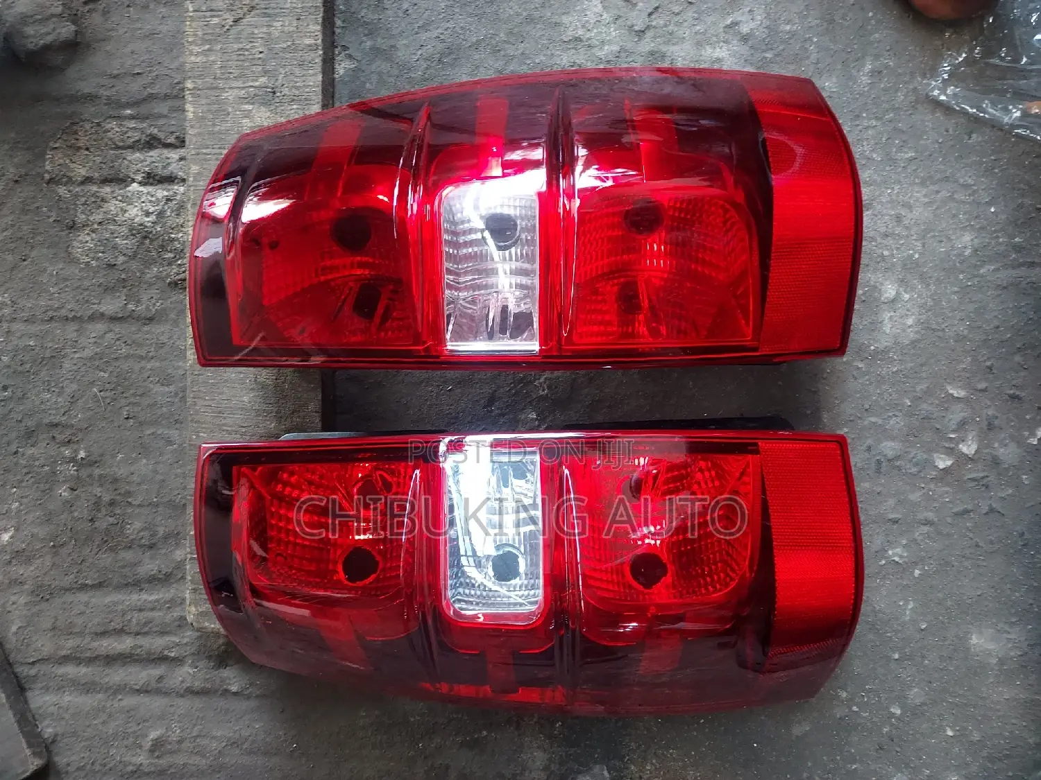 Tail Light Chevrolet Tahoe 2010