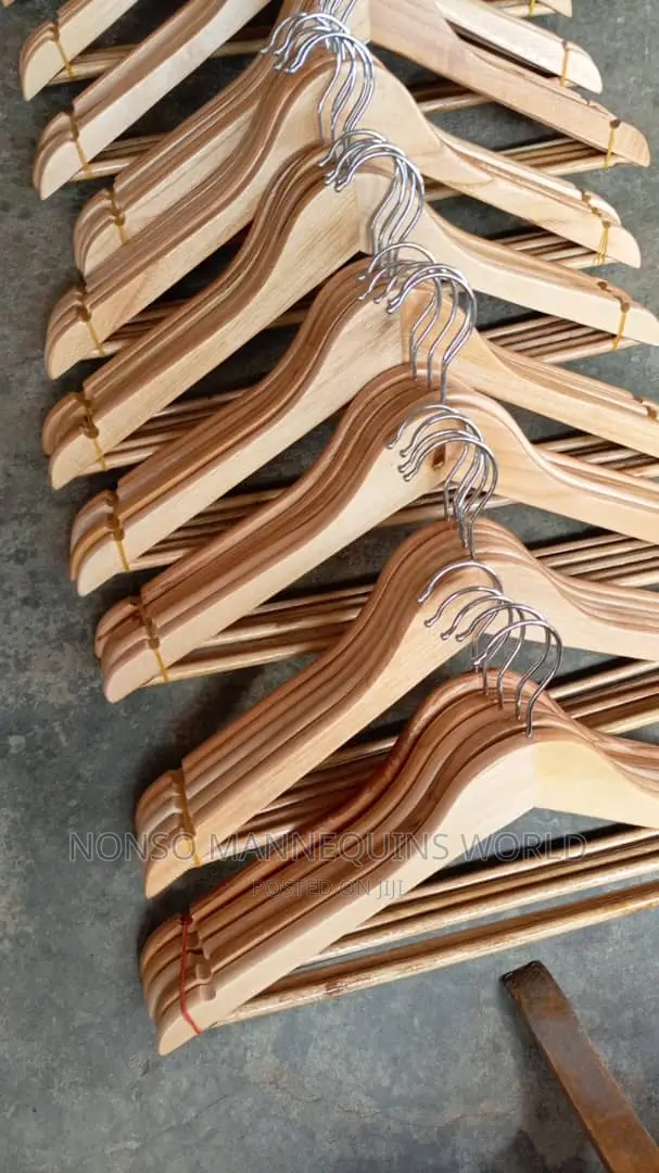 New Designs Wooden Hangers for Clothes